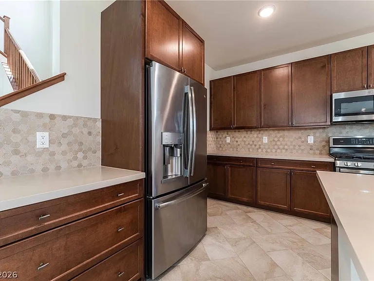 6933 Whisper Canyon Pl — Photo 10