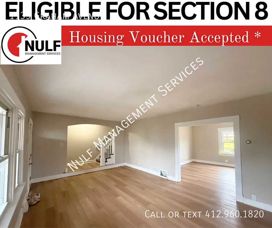 1135 Graham Ave photo 1
