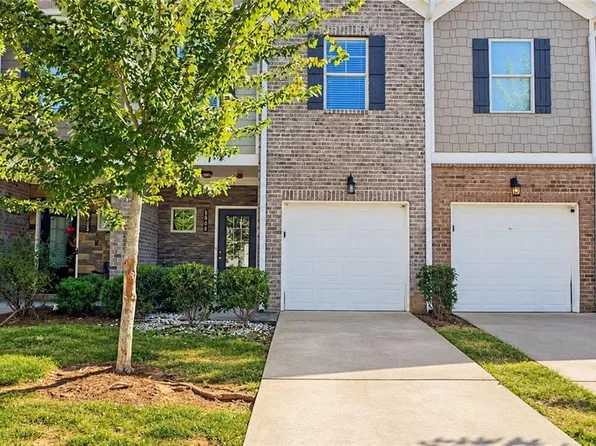 1800 Old Dogwood, Jonesboro, GA 30238