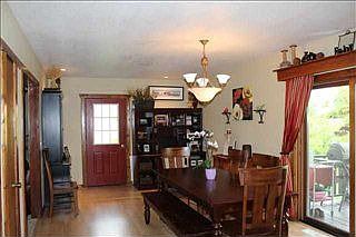 4th image of 204 Pine St