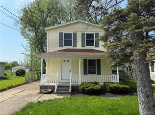 2554 Niagara Rd, Niagara Falls, NY 14304