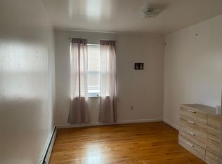 4368 160th St FLOOR 1, Flushing, NY 11358