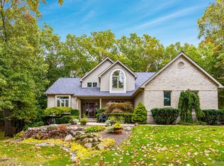 10709 S Splitstone, Pinckney, MI 48169