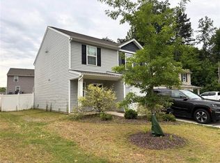 2126 Lagganmore Dr, Greensboro, NC 27405