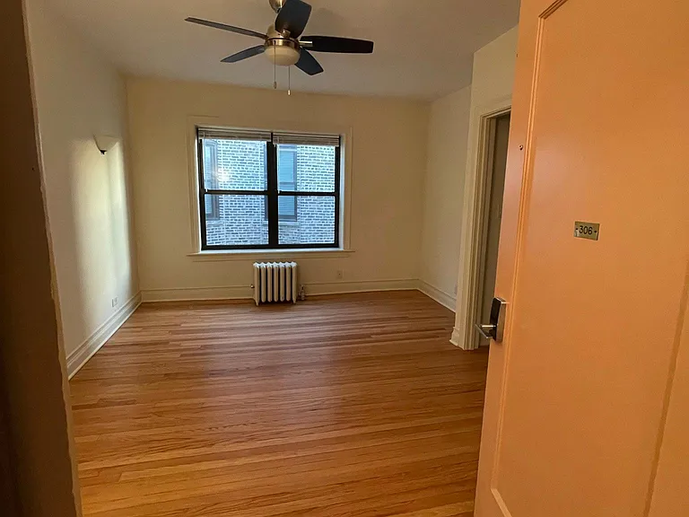1824 N Lincoln Park W #206 — Photo 14