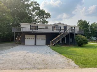 420 S Front St, Utica, IN 47130