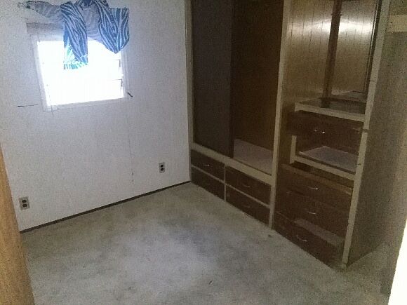 1st image of 1601 W Swan St Trlr 35