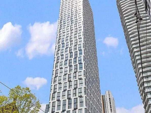 252 Church St, Toronto, ON