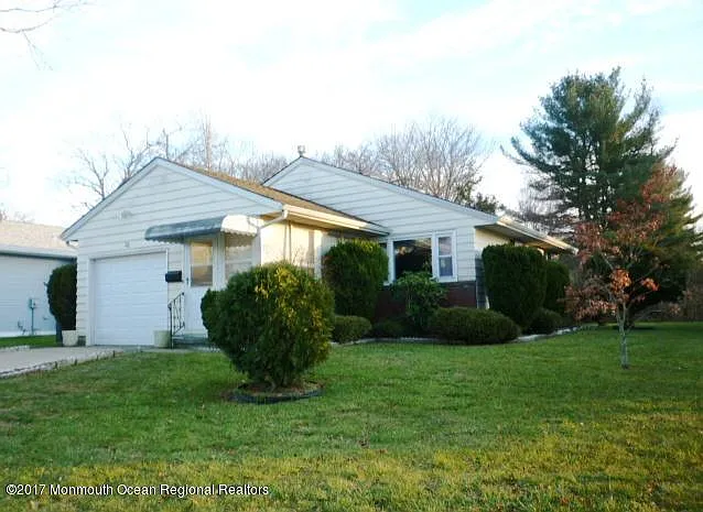 28 Sunflower Ln photo 1