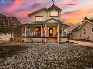 416 Detroit Ave, Royal Oak, MI 48073