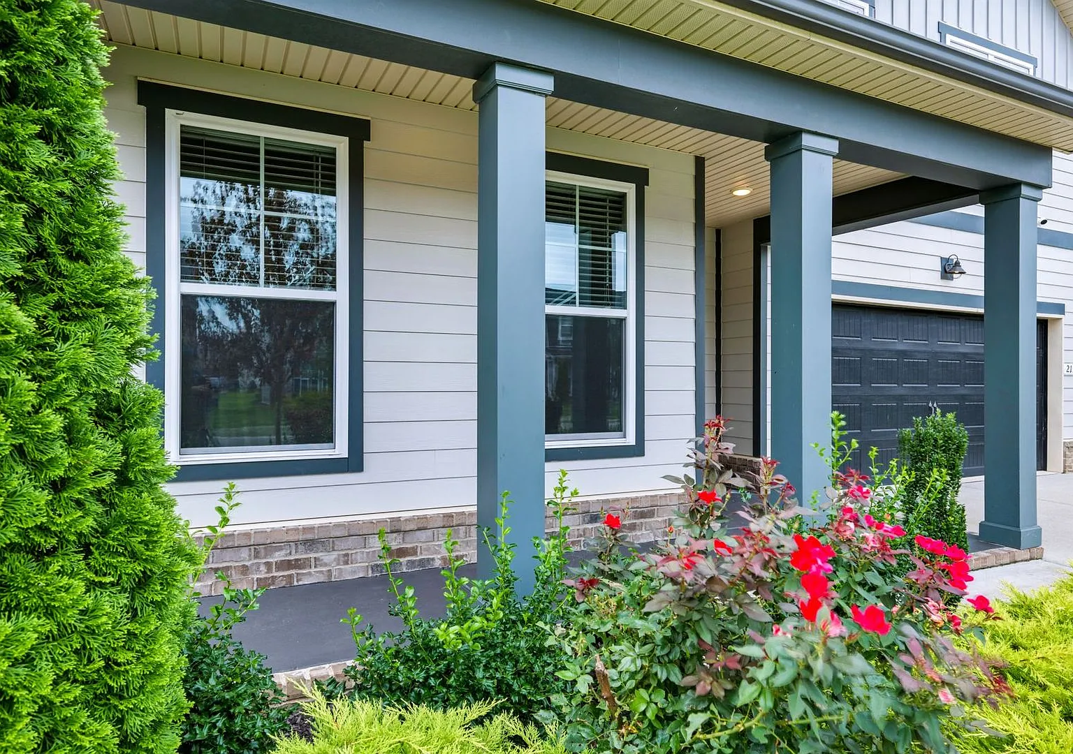 Beautiful 4 Bedroom, 3 Bath Home + Bonus - Available in Smyrna! — Photo 4