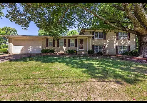 67 Royal Oaks Pl Photo 1
