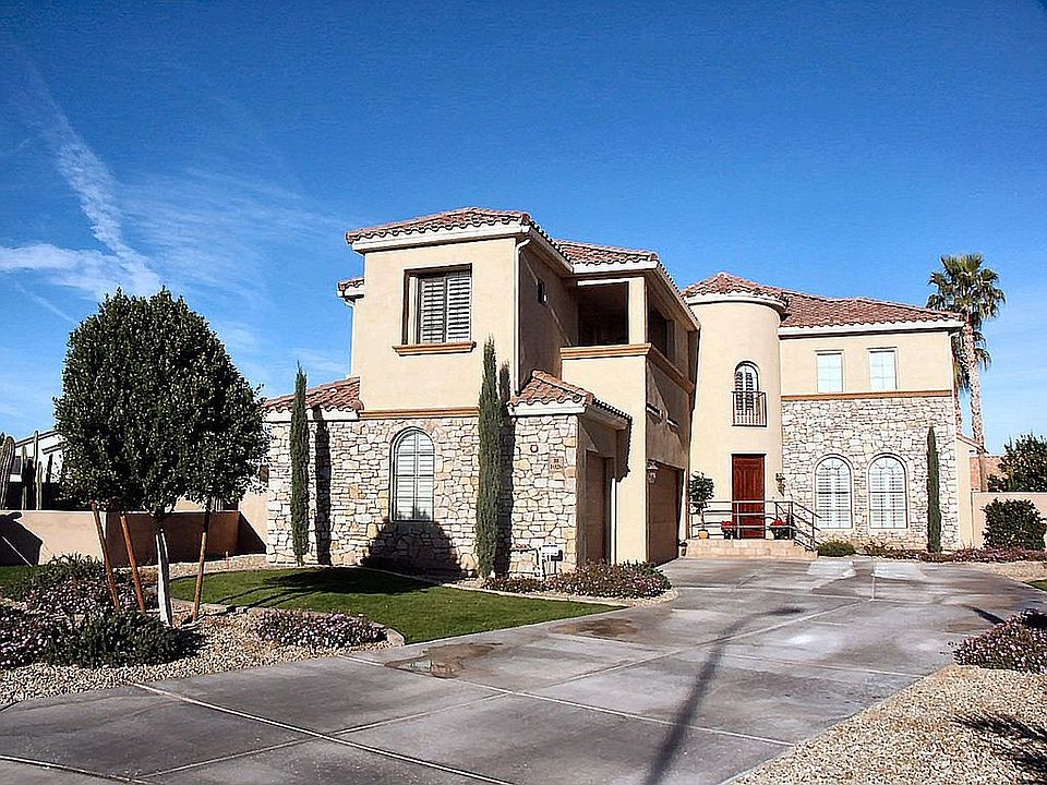 bsolutely Gorgeous Curb Appeal