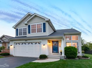 6842 Highgate Rd, Carpentersville, IL 60110