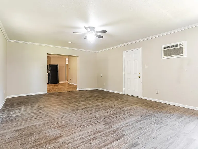 937 Brown Ave — Photo 16