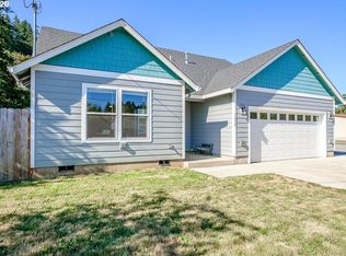 1679 Cedar St, Sweet Home, OR