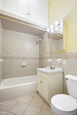 Rented by Corcoran | media 19