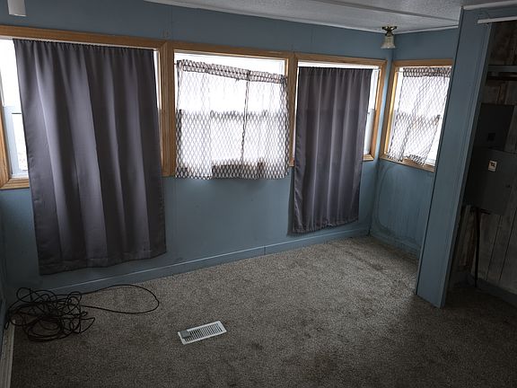 4th image of 5425 Valley Dr Trailer 66