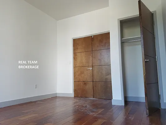 Rented by Real Team Brokerage | media 15