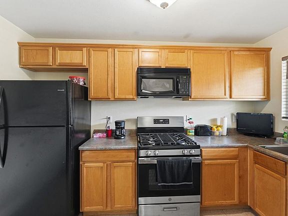 4th image of 320 J Ave Unit 92