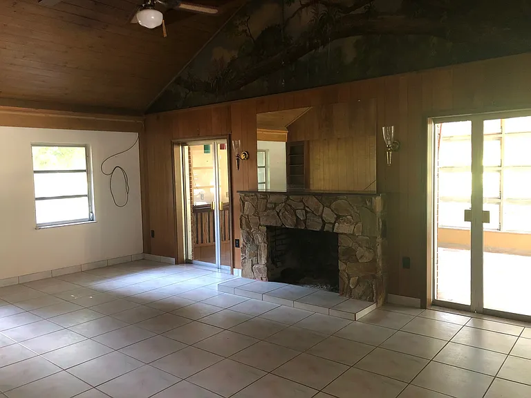 4910 Ralls Rd — Photo 5