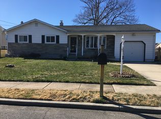 27 Edgemont Rd, Hamilton, NJ 08620