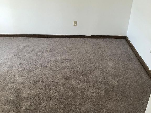 5th image of 721 Bream St
