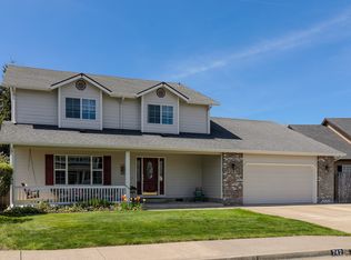 742 72nd St, Springfield, OR 97478