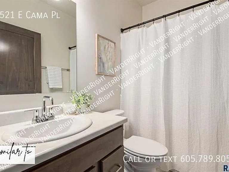 2521 E Cama Pl — Photo 11