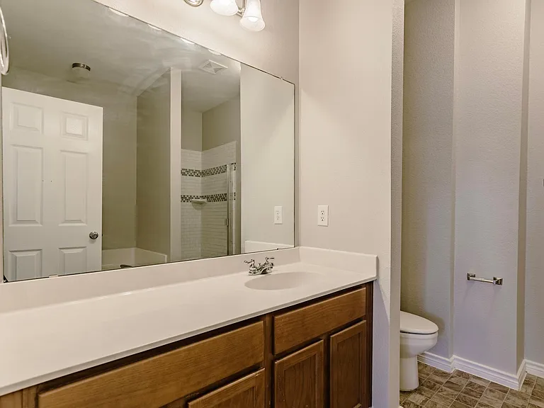 8915 Wild Rose Ln — Photo 26