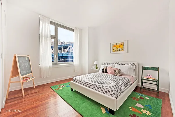 Sold by Corcoran | media 6
