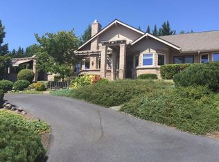 3963 Cherry Ln, Medford, OR 97504