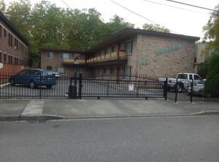 927 N 1st St #7, Renton, WA 98057