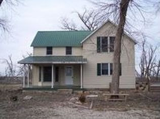 126 E 210th Rd, Canton, KS 67428