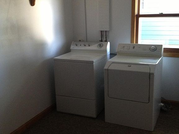 Laundry Room/Office