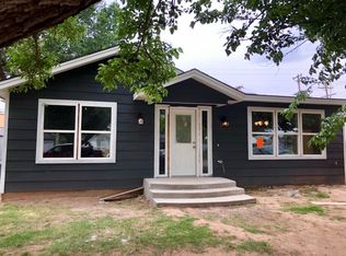 4317 33rd St, Lubbock, TX 79410