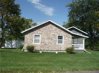 2010 Lundys Ln, Newark, OH 43055