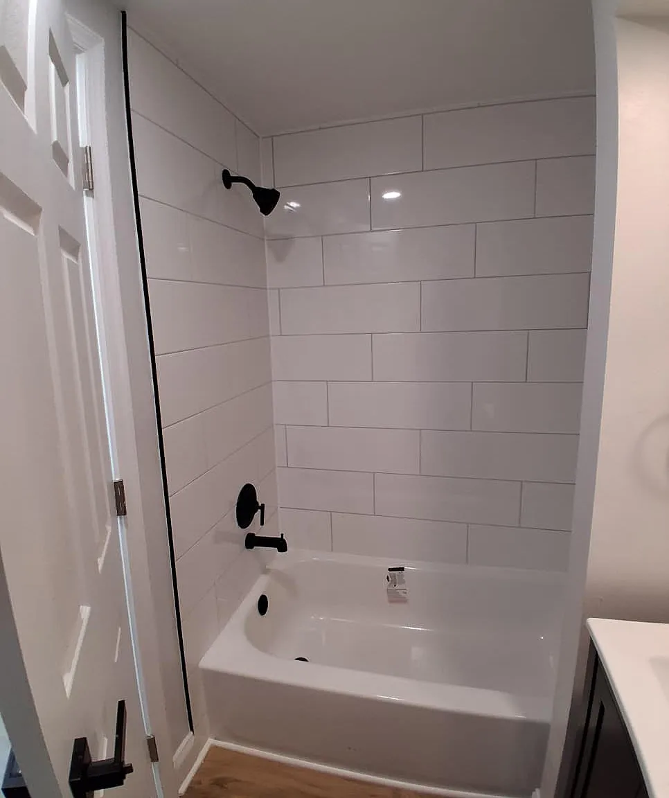Studio, 700 sqft, $1,000 — Photo 3