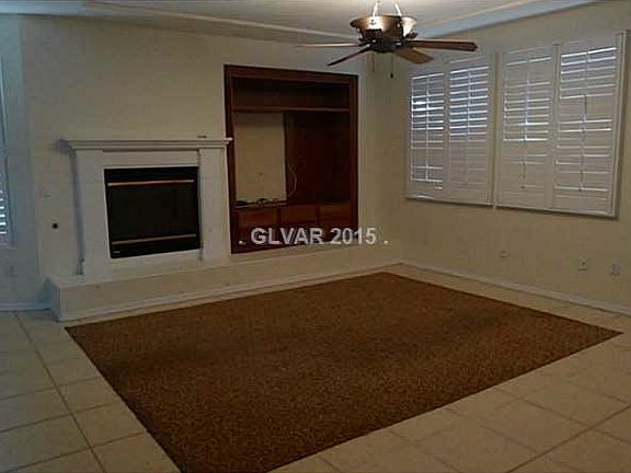 3rd image of 2865 Barrow Downs St