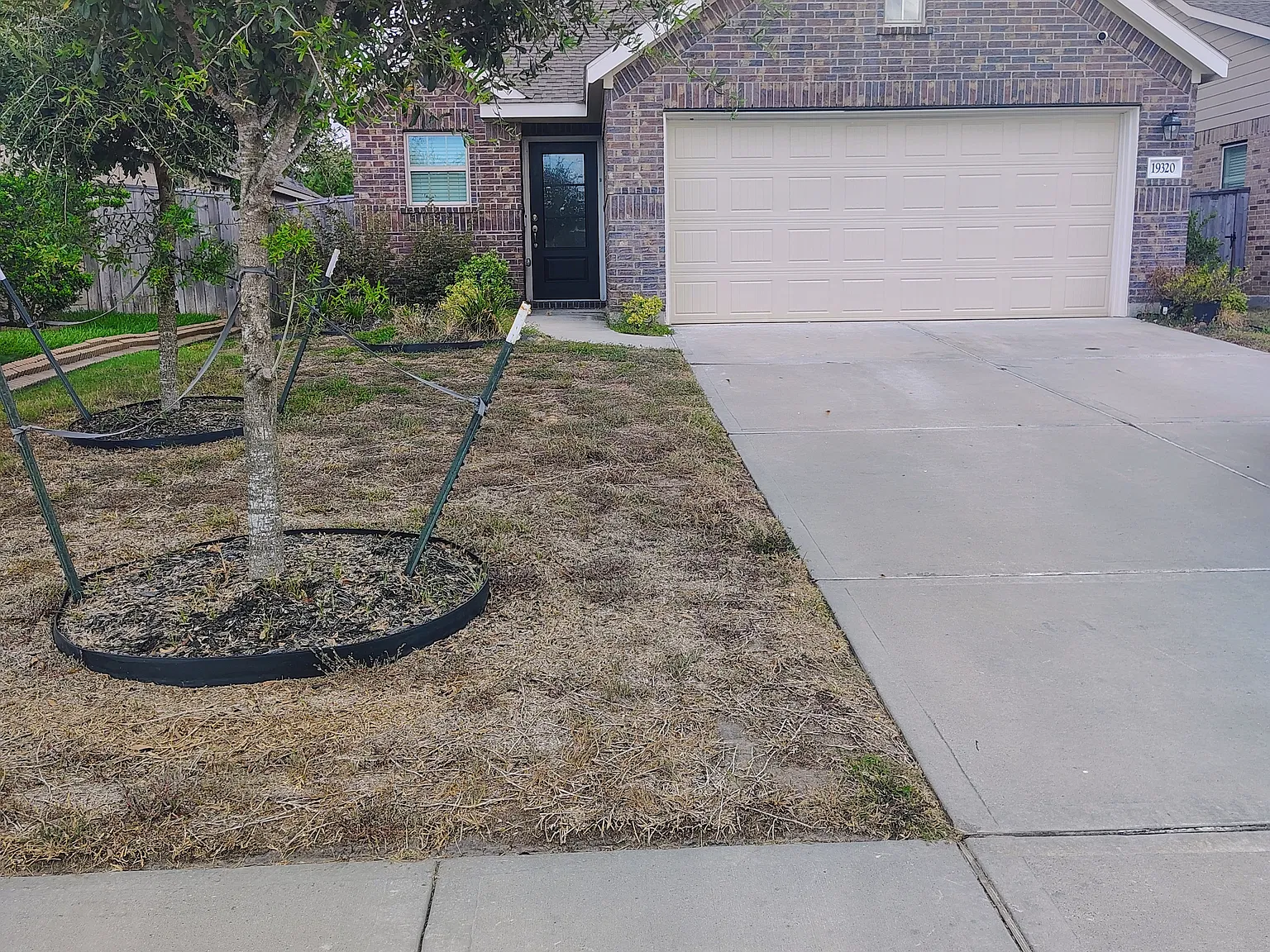 3 bed, 1701 sqft, $1,950 — Photo 1