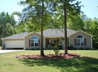 19 Day St, Molena, GA 30258