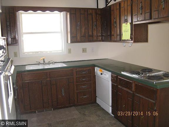 2nd image of 10361 Flamingo St NW