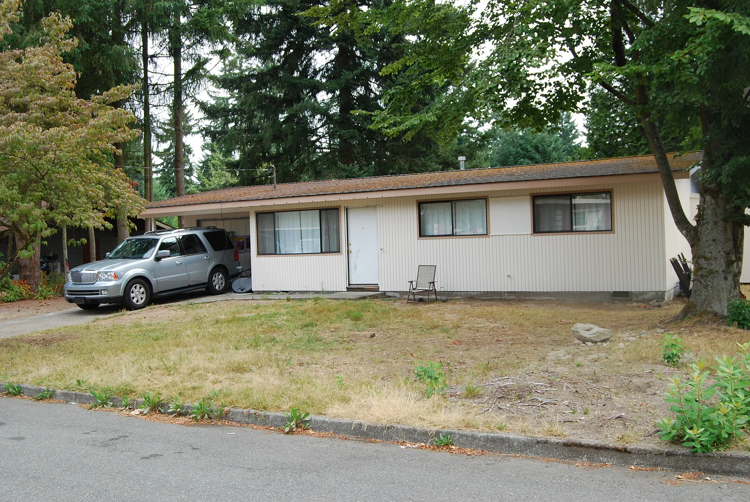 834 165th Ave NE photo 1