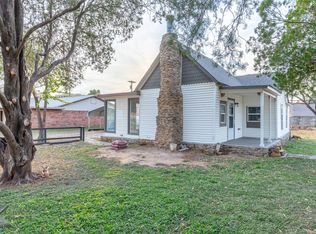 540 Chestnut St, Baird, TX 79504