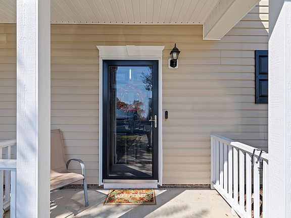 2nd image of 203 Winston Way