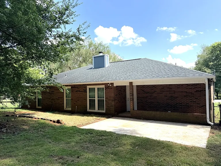 111 Scarlet Oak Cir — Photo 19