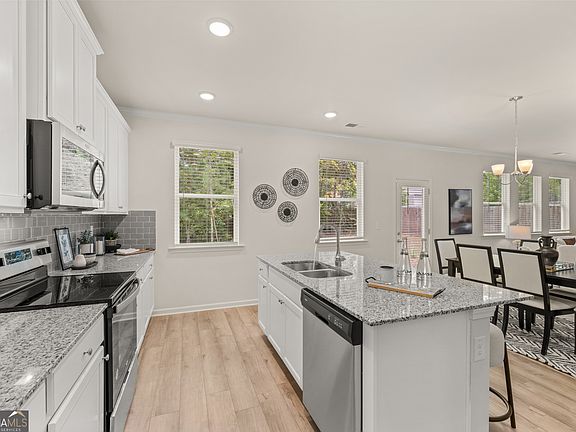 5th image of 2742 Riverpine Trl Homesite 170