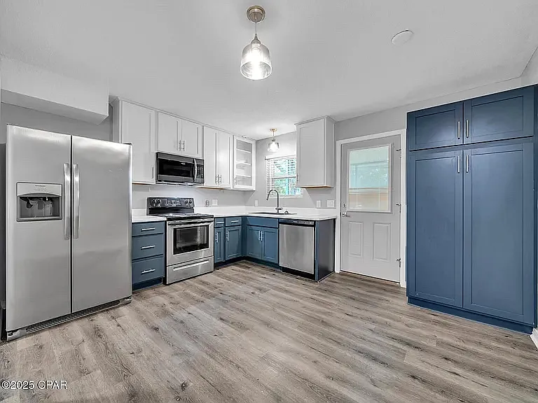 123 Hampton Dr #119 — Photo 1