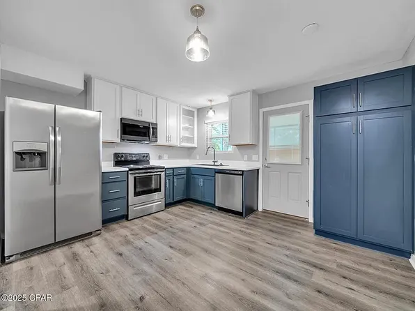 123 Hampton Dr #119, Crestview, FL 32539