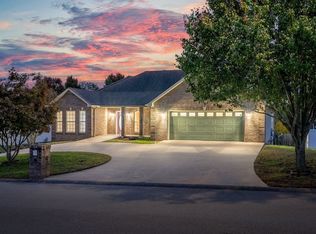 229 Cheshire Rd, Clarksville, TN 37043